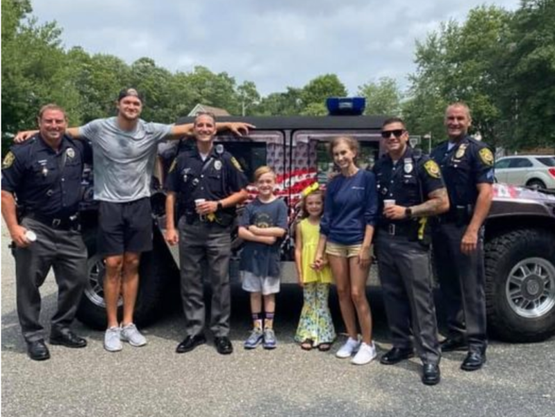 Stafford Police Team Up With NFL Superstars To Help Young Girl